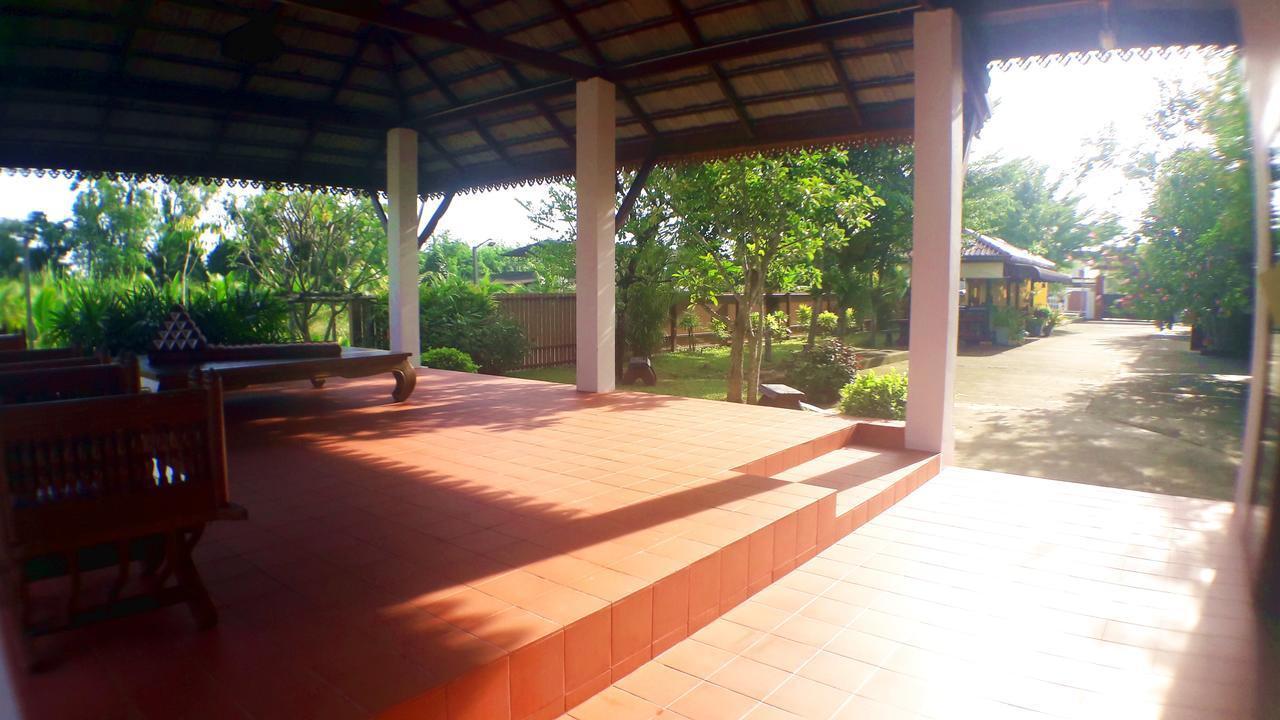 Khum Nakhon Hotel Nakhon Si Thammarat Buitenkant foto