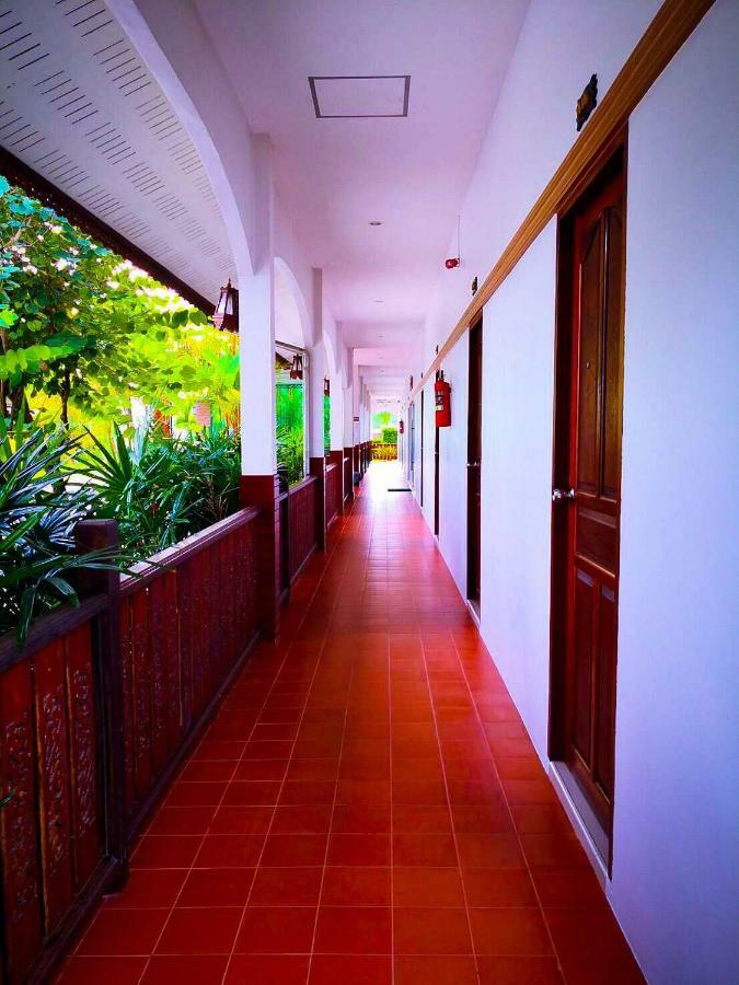 Khum Nakhon Hotel Nakhon Si Thammarat Buitenkant foto